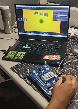 Then my partner and I had experimented with the dial on the Arduino as well as the settings of the Touch Designer template, changing the size and colour of the circle.