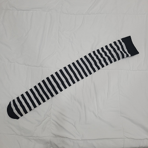 I decided to use an old legging/stocking for our resistance band prototype wearable, it was the easiest thing to use, and had the key characteristics needed. (stretchy, a soft fabric, and easy to sew with some resistance when pulled too much)